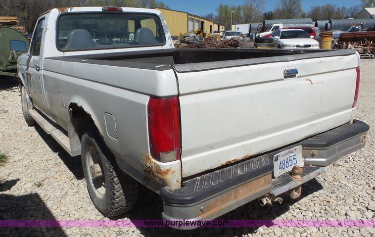 image for item K5239 1995 Ford F250 HD pickup truck