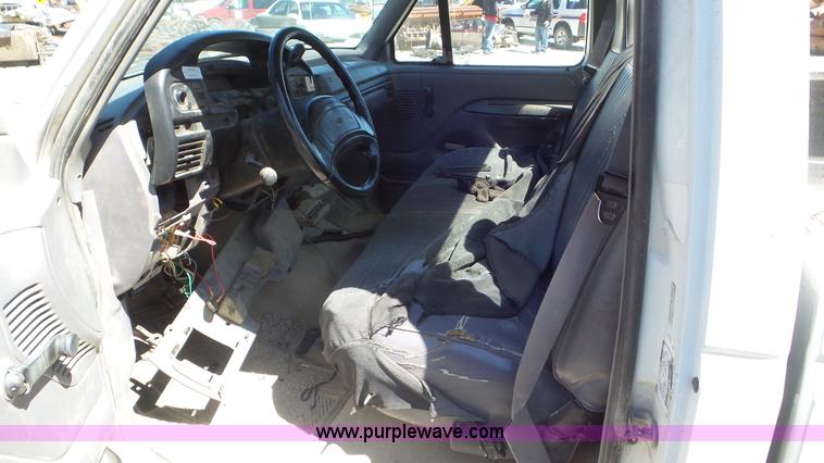 image for item K5239 1995 Ford F250 HD pickup truck