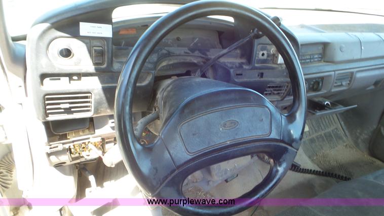 image for item K5239 1995 Ford F250 HD pickup truck