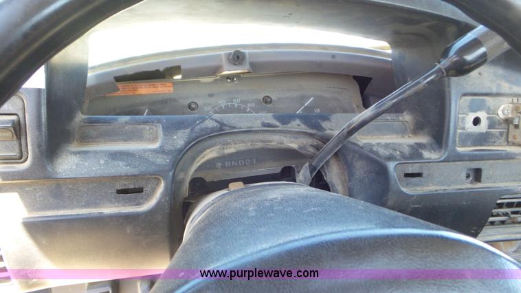 image for item K5239 1995 Ford F250 HD pickup truck