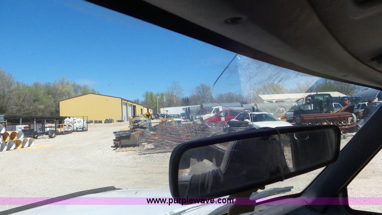 image for item K5239 1995 Ford F250 HD pickup truck