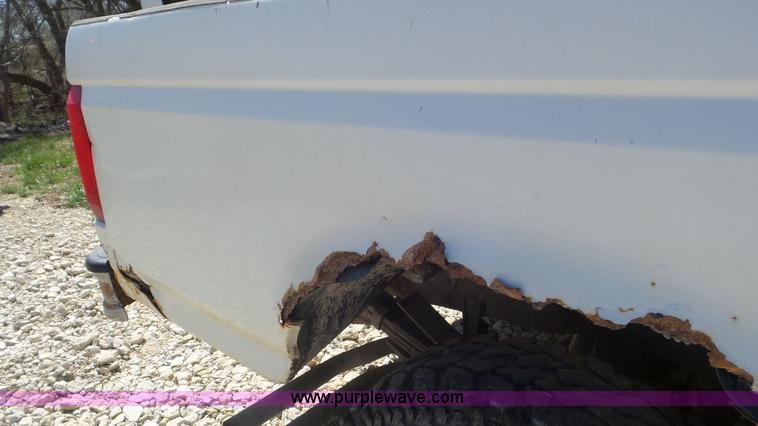 image for item K5239 1995 Ford F250 HD pickup truck