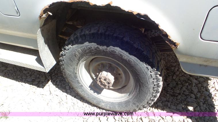 image for item K5239 1995 Ford F250 HD pickup truck