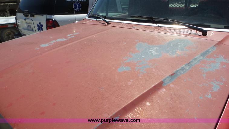 image for item K5240 1991 Ford F250 HD pickup truck