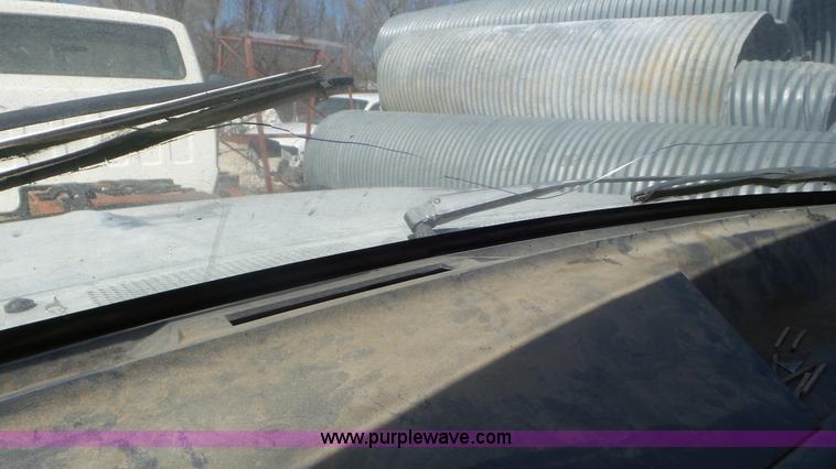 image for item K5242 1991 Ford F150 pickup truck