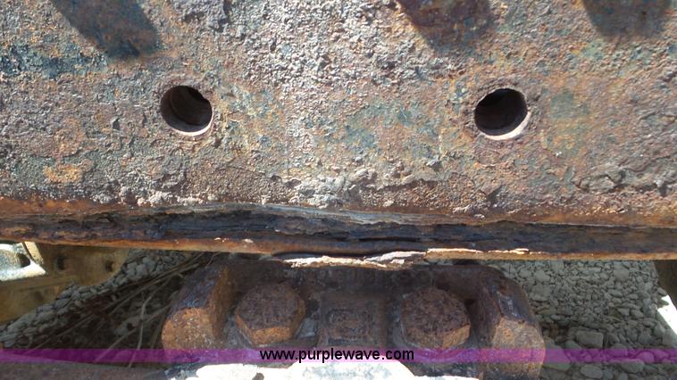 image for item K5244 1989 Ford LTL9000 truck cab and chassis