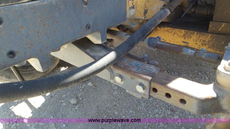 image for item K5246 1996 New Holland 7740 tractor