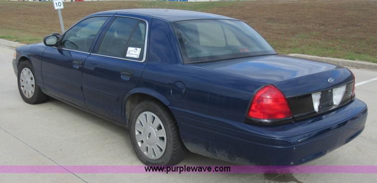 image for item K7536 2011 Ford Crown Victoria Police Interceptor