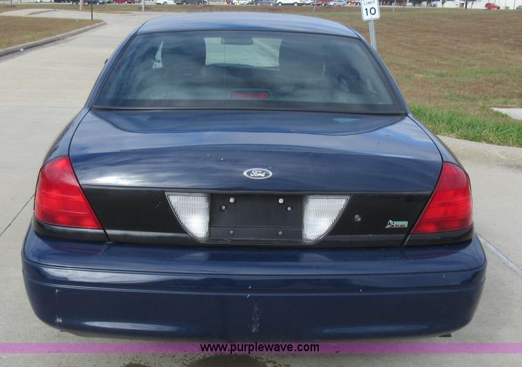 image for item K7536 2011 Ford Crown Victoria Police Interceptor