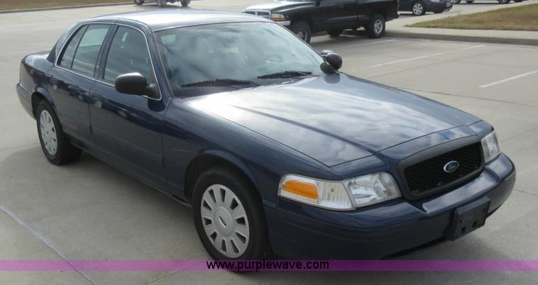 image for item K7536 2011 Ford Crown Victoria Police Interceptor