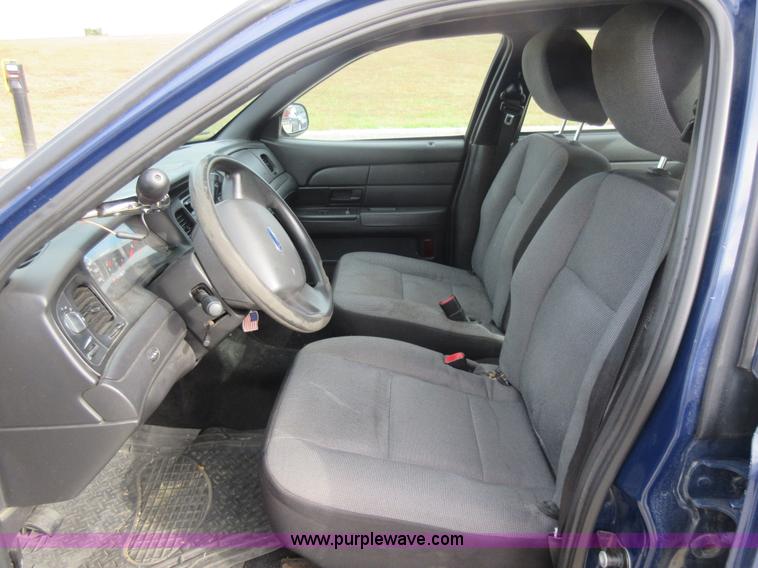 image for item K7536 2011 Ford Crown Victoria Police Interceptor