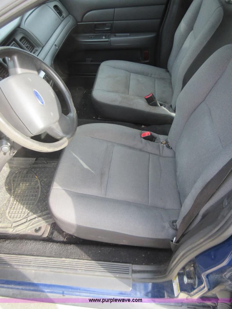image for item K7536 2011 Ford Crown Victoria Police Interceptor