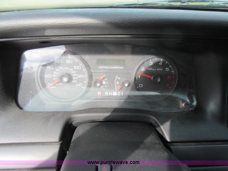 image for item K7536 2011 Ford Crown Victoria Police Interceptor