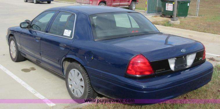 image for item K7537 2011 Ford Crown Victoria Police Interceptor