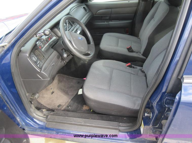 image for item K7537 2011 Ford Crown Victoria Police Interceptor