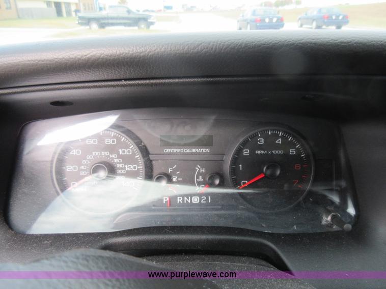 image for item K7537 2011 Ford Crown Victoria Police Interceptor