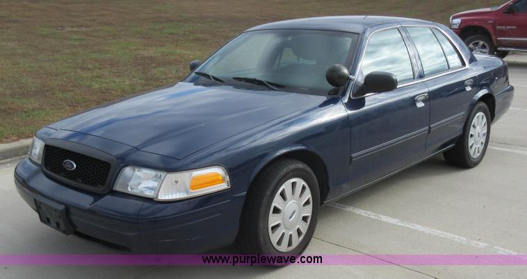 image for item K7538 2011 Ford Crown Victoria Police Interceptor
