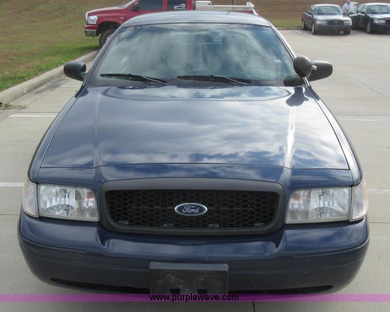 image for item K7538 2011 Ford Crown Victoria Police Interceptor