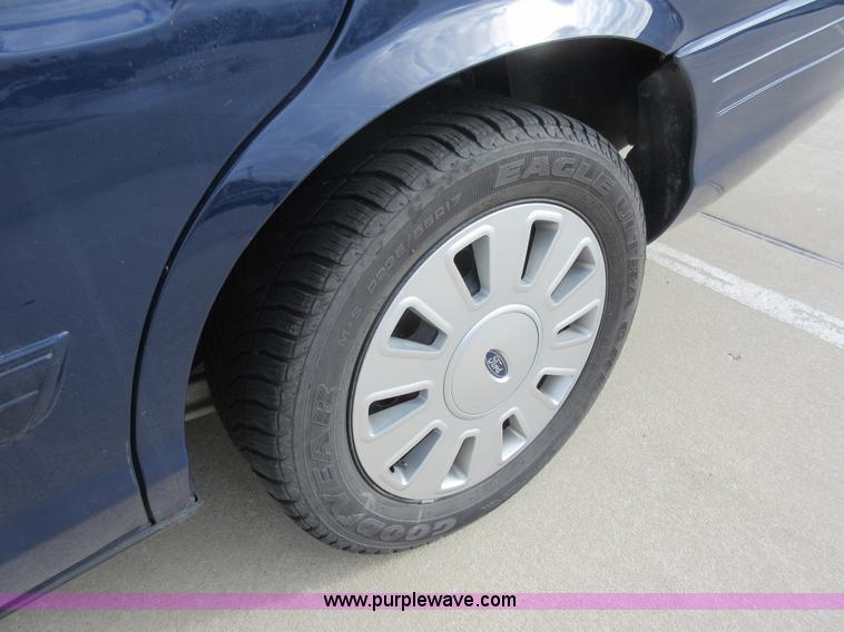 image for item K7538 2011 Ford Crown Victoria Police Interceptor