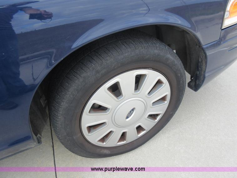 image for item K7538 2011 Ford Crown Victoria Police Interceptor