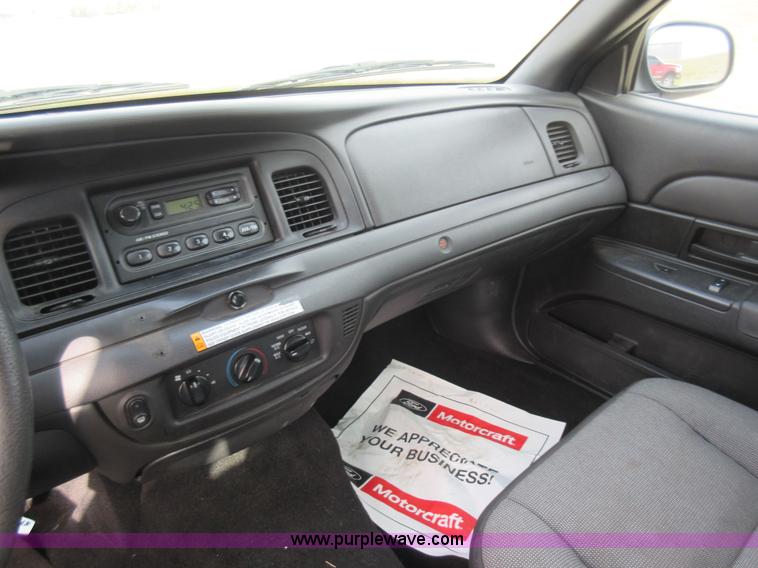 image for item K7538 2011 Ford Crown Victoria Police Interceptor