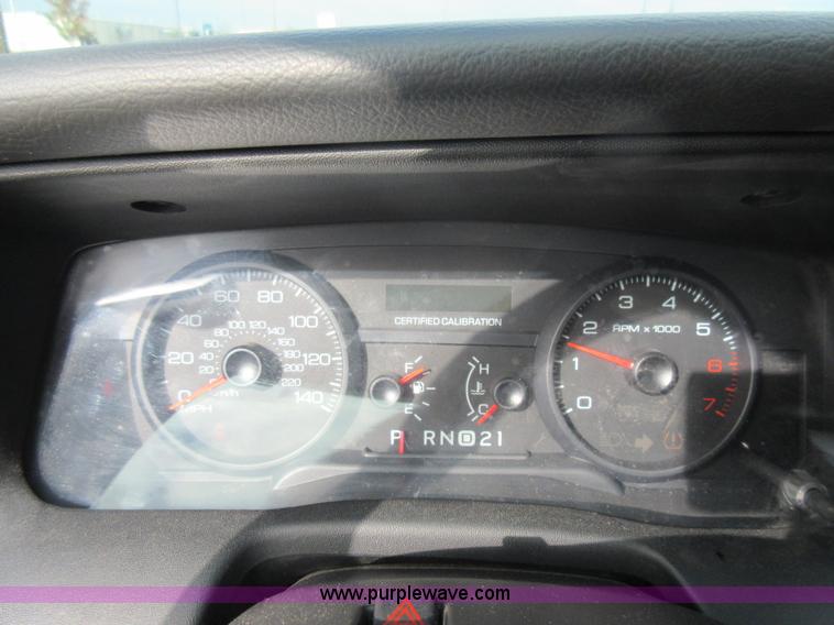 image for item K7538 2011 Ford Crown Victoria Police Interceptor