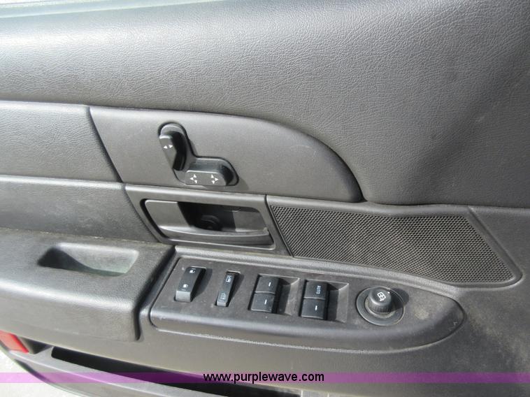 image for item K7538 2011 Ford Crown Victoria Police Interceptor