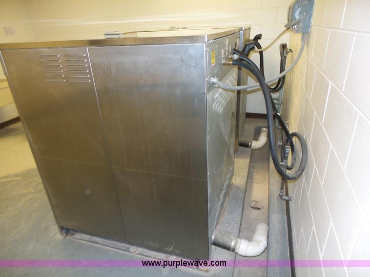 image for item L5642 (2) washer and dryer sets