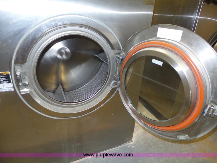 image for item L5642 (2) washer and dryer sets