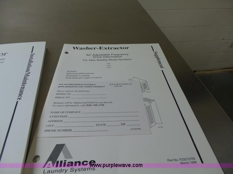 image for item L5642 (2) washer and dryer sets