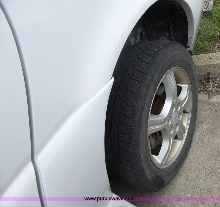 image for item L6003 2006 Chevrolet Uplander handicap accessible van