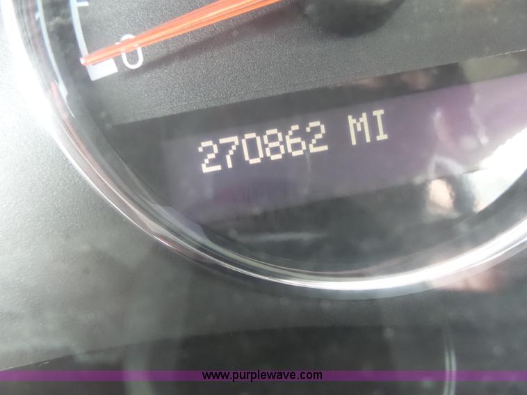 image for item L6003 2006 Chevrolet Uplander handicap accessible van