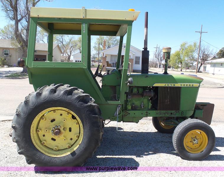 image for item L6170 John Deere 3020 tractor