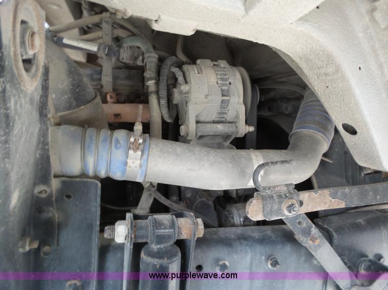 image for item L6297 2002 Sterling SC8000 refuse truck