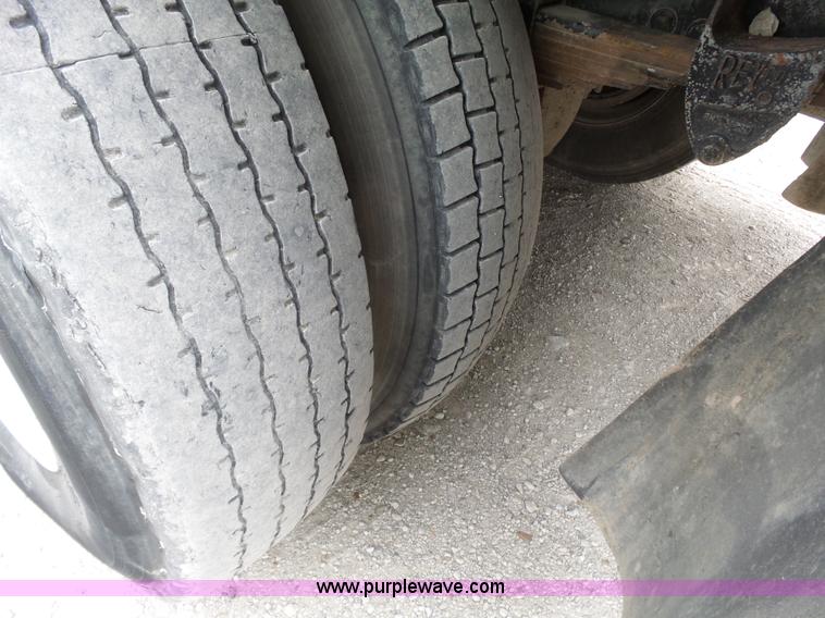 image for item L6297 2002 Sterling SC8000 refuse truck