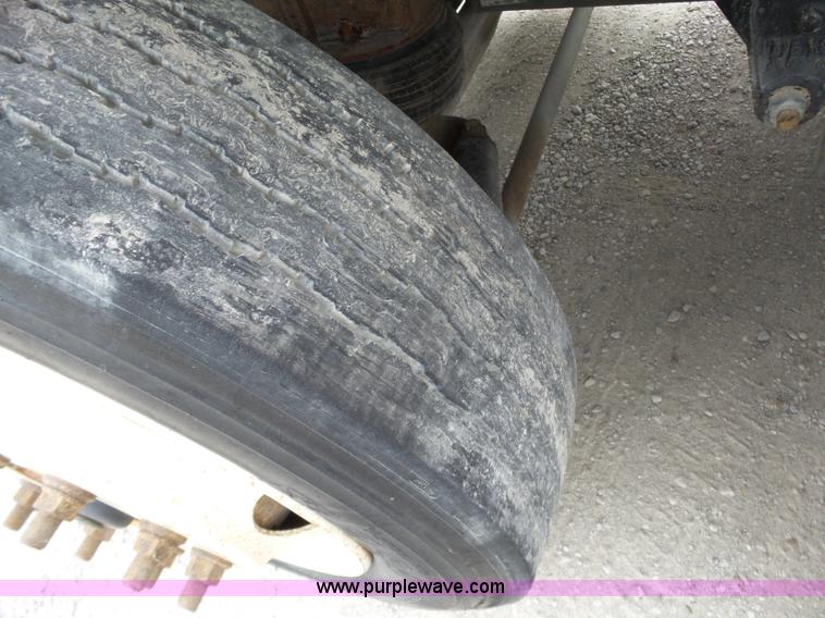 image for item L6297 2002 Sterling SC8000 refuse truck