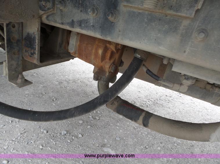 image for item L6297 2002 Sterling SC8000 refuse truck