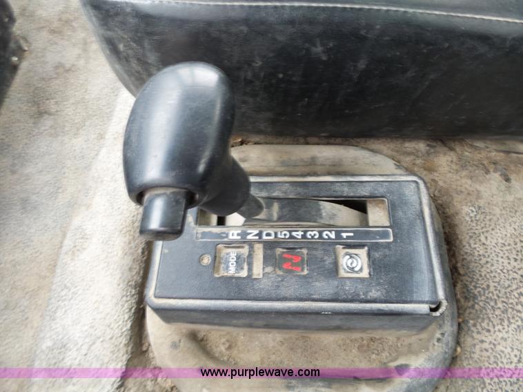 image for item L6297 2002 Sterling SC8000 refuse truck