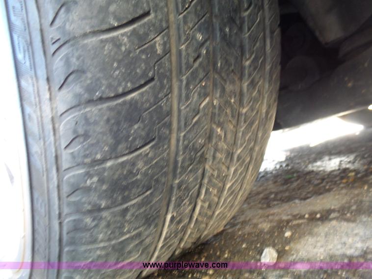 image for item L6320 2001 Cadillac DeVille DHS