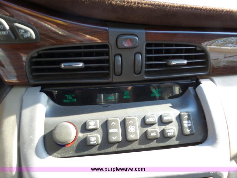 image for item L6320 2001 Cadillac DeVille DHS