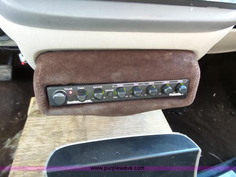 image for item L6320 2001 Cadillac DeVille DHS