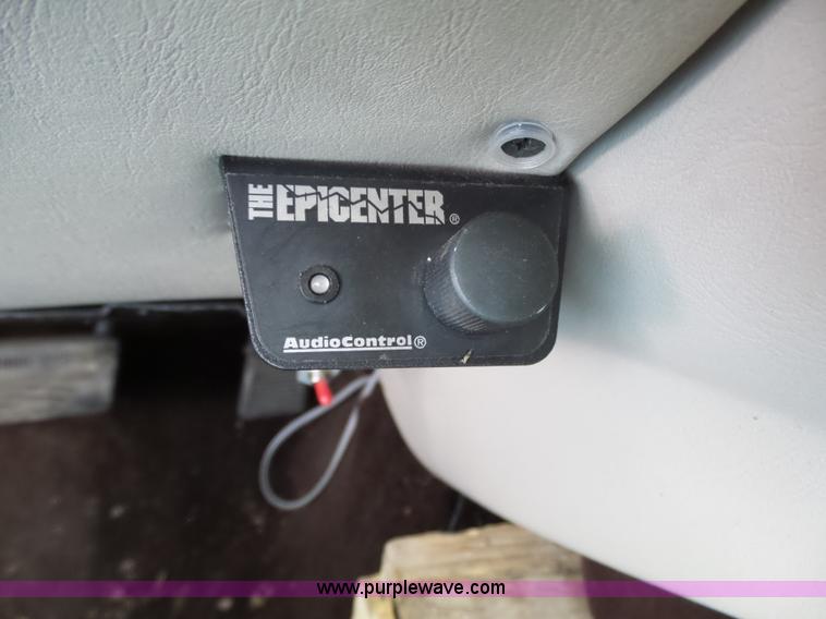 image for item L6320 2001 Cadillac DeVille DHS