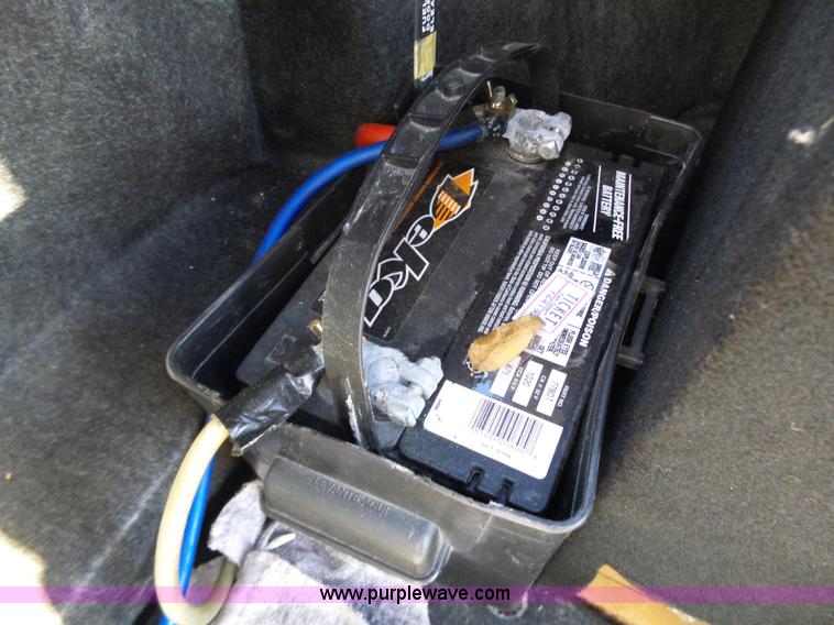 image for item L6320 2001 Cadillac DeVille DHS