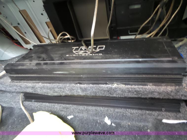 image for item L6320 2001 Cadillac DeVille DHS