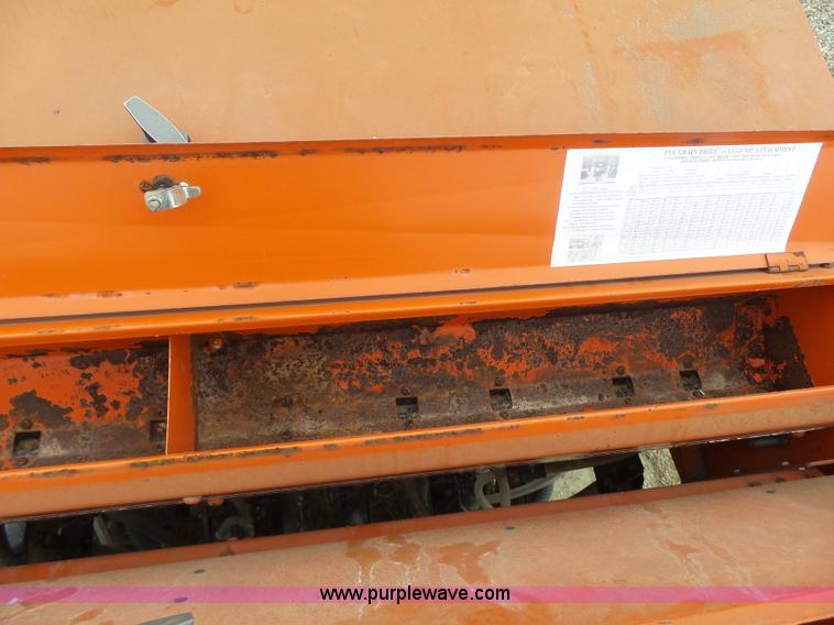 image for item L7201 AGCO seed drill