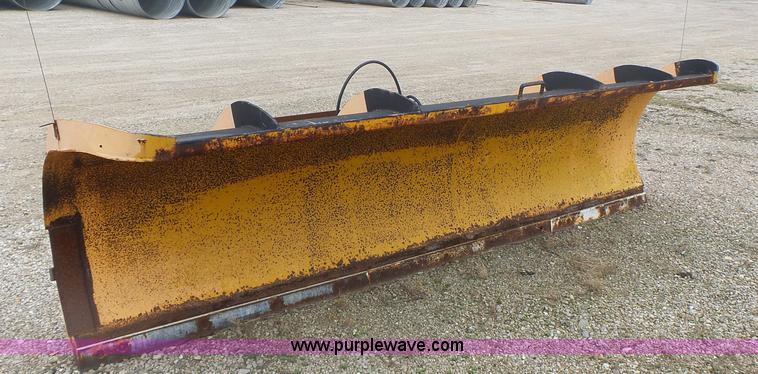 image for item L7202 Snow plow