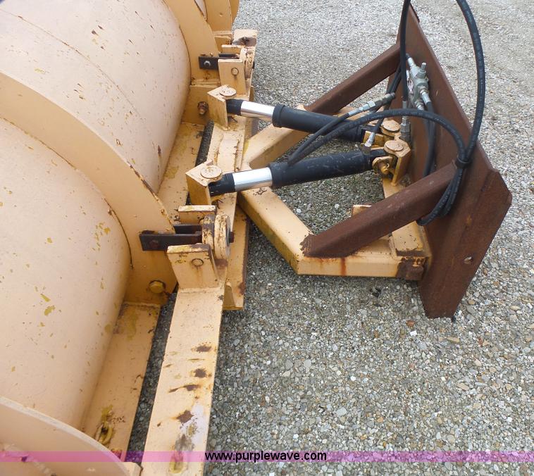 image for item L7202 Snow plow