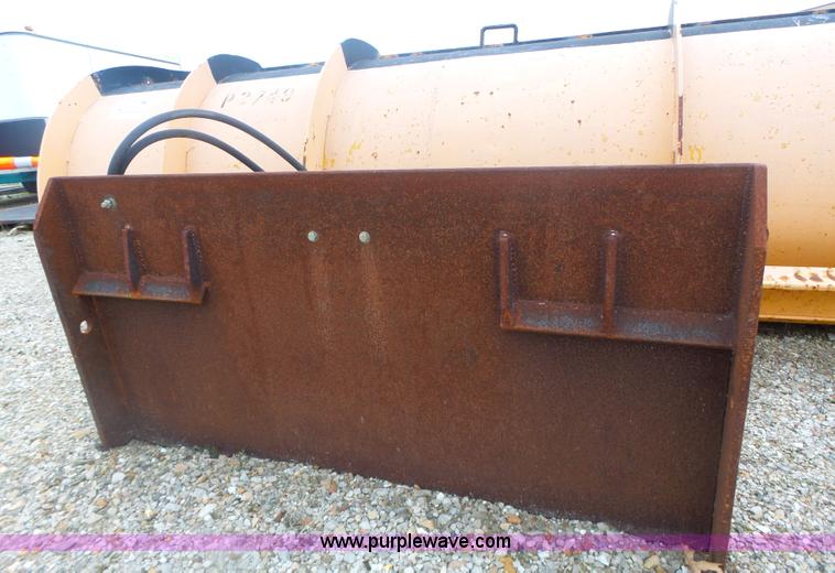 image for item L7202 Snow plow