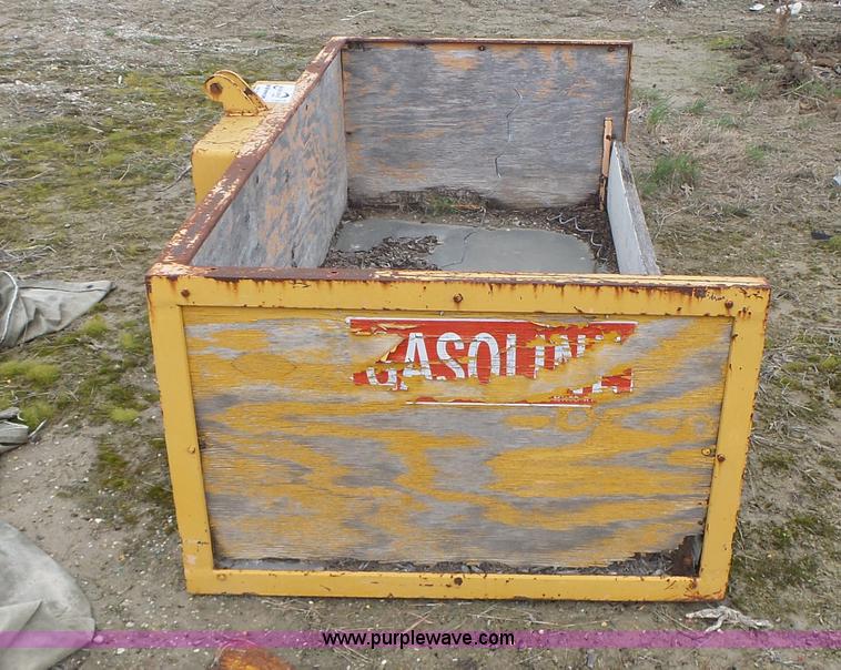 image for item L7203 Lift and carry