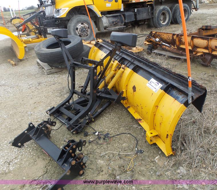 image for item L7205 Western Star snow plow